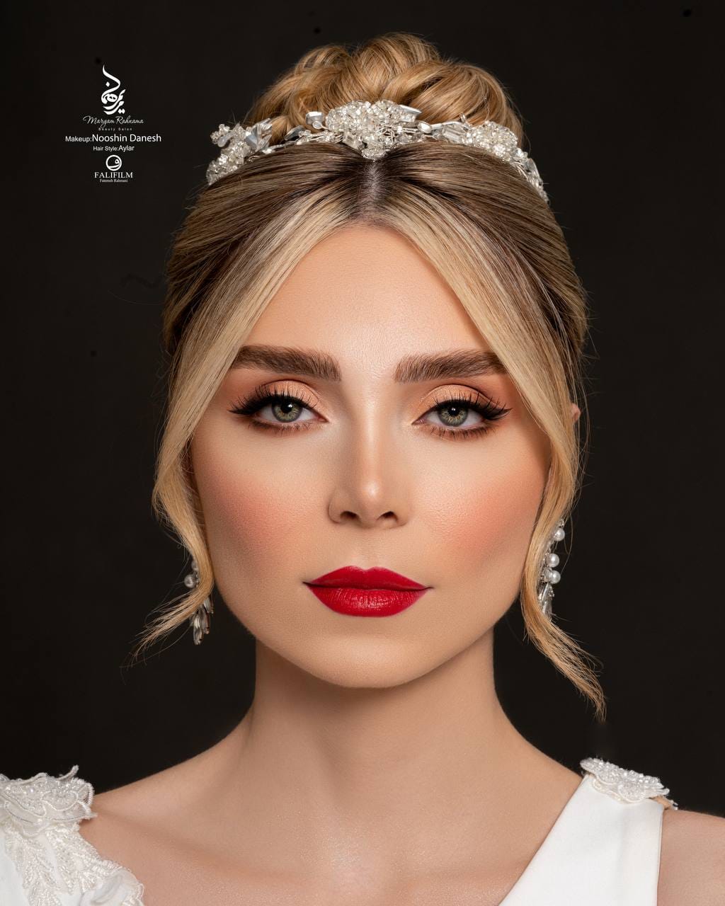 میکاپ تخصصی همراه PRO VIP