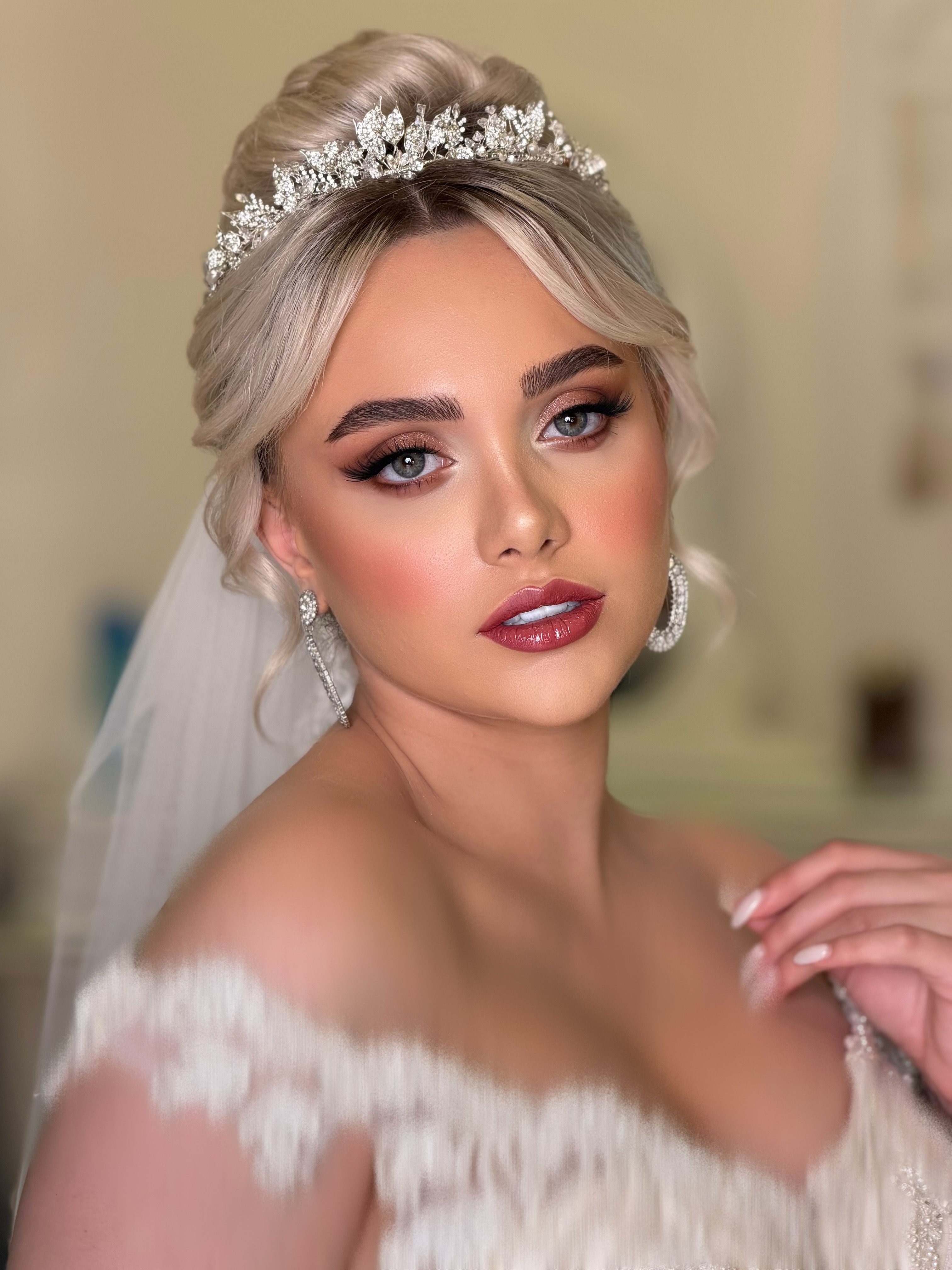 میکاپ تخصصی صفرتاصدبا نوشین